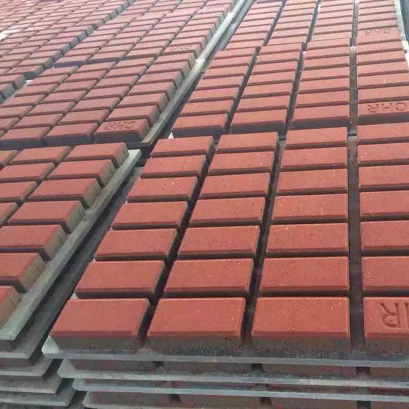 Mașină de blocare complet automată: revoluționând construcția cu eficiență și precizie