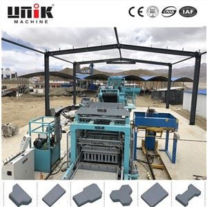 Masina de formare a produselor din beton