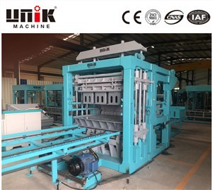 Mașină de făcut blocuri de cărămidă