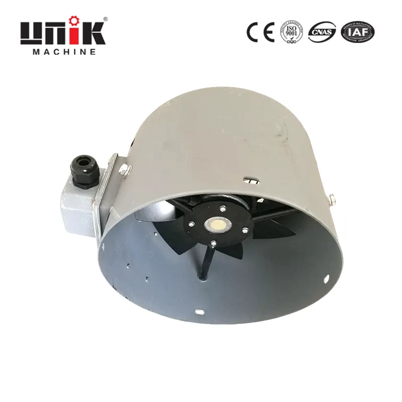 Ventilator cu motor al mașinii de cărămidă